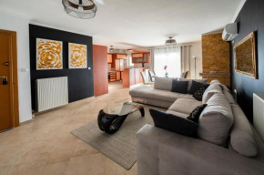 Athens city heart apartment!